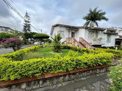 Casa de 5 alcobas en arriendo en Las Mercedes, Palmira, 380 m² · foto 2 de 20