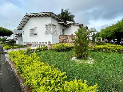 Casa de 5 alcobas en arriendo en Las Mercedes, Palmira, 380 m² · foto 6 de 20