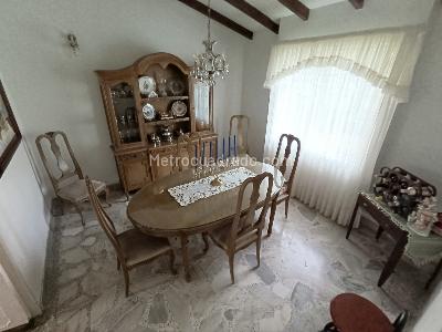 Casa de 5 alcobas en arriendo en Las Mercedes, Palmira, 380 m² · foto 10 de 20