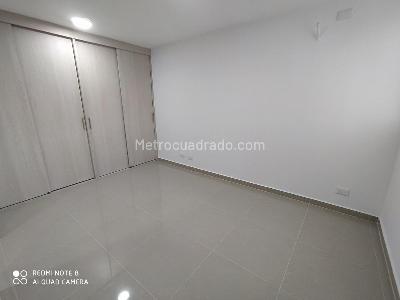 Apartamento de 2 alcobas en venta en Valle Del Lili, Cali, 65 m² · foto 10 de 13
