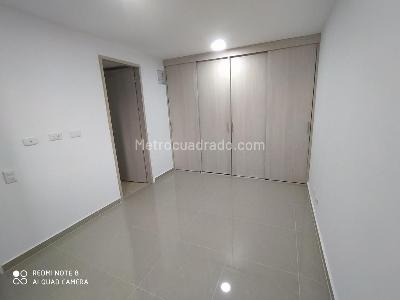 Apartamento de 2 alcobas en venta en Valle Del Lili, Cali, 65 m² · foto 6 de 13