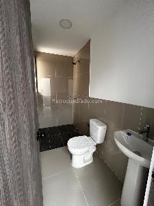 Casa de 5 alcobas en venta en Ciudad 2000, Cali, 275 m² · foto 7 de 20