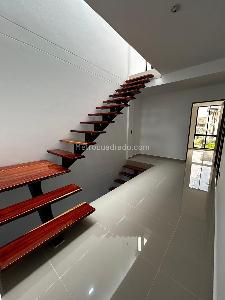 Casa de 5 alcobas en venta en Ciudad 2000, Cali, 275 m² · foto 9 de 20