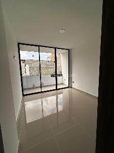 Casa de 5 alcobas en venta en Ciudad 2000, Cali, 275 m² · foto 16 de 20