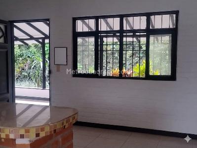Casa de 4 alcobas en venta en La Buitrera, Cali, 230 m² · foto 4 de 20