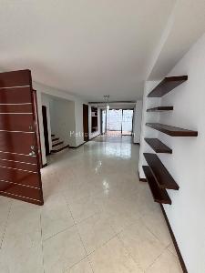 Casa de 5 alcobas en venta en Prados Del Limonar, Cali, 157 m² · foto 4 de 20