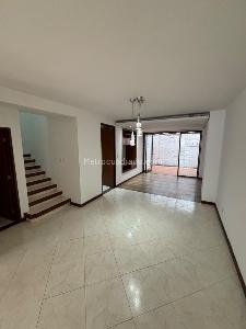 Casa de 5 alcobas en venta en Prados Del Limonar, Cali, 157 m² · foto 5 de 20