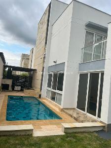 Casa de 4 alcobas en venta en Pance, Cali, 254 m² · foto 2 de 12