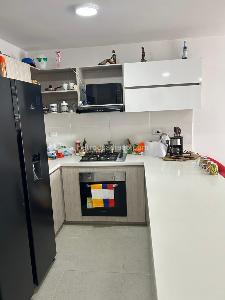 Apartamento de 3 alcobas en venta en Santa Isabel, Cali, 83 m² · foto 5 de 16