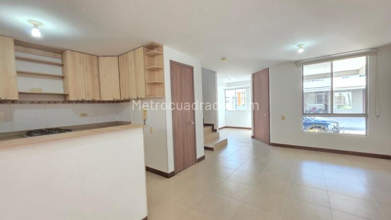 Casa en Arriendo, Ciudad Country, Jamundi - Mehr