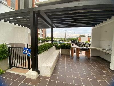 Apartamento en venta en Valle Del Lili, Cali · foto 5 de 14