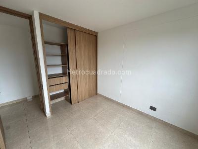 Apartamento de 3 alcobas en venta en Valle Del Lili, Cali, 85 m² · foto 11 de 18