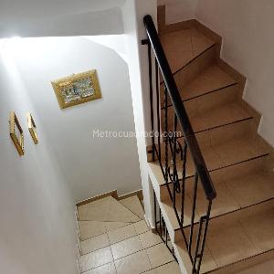 Casa de 4 alcobas en venta en Santa Barbara, Cali, 270 m² · foto 18 de 20