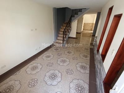 Casa de 4 alcobas en venta en Urb, Palmira, 175 m² · foto 4 de 20