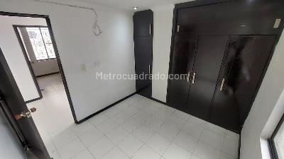 Apartamento de 3 alcobas en venta en Prados Del Norte, Cali, 74 m² · foto 12 de 20
