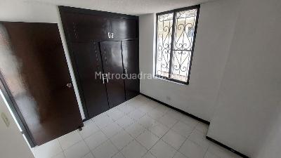 Apartamento de 3 alcobas en venta en Prados Del Norte, Cali, 74 m² · foto 17 de 20