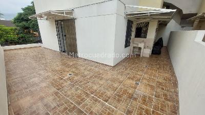 Apartamento de 3 alcobas en venta en Prados Del Norte, Cali, 74 m² · foto 4 de 20