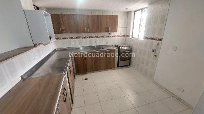 Apartamento de 3 alcobas en venta en Prados Del Norte, Cali, 74 m² · foto 7 de 20