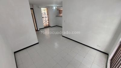Apartamento de 3 alcobas en venta en Prados Del Norte, Cali, 74 m² · foto 9 de 20