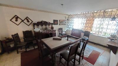 Casa de 5 alcobas en venta en La Flora, Cali, 355 m² · foto 16 de 20