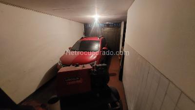 Casa de 5 alcobas en arriendo en La Flora, Cali, 355 m² · foto 18 de 18