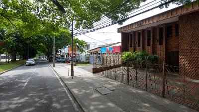 Casa de 5 alcobas en arriendo en La Flora, Cali, 355 m² · foto 2 de 18