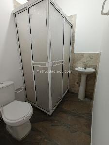 Casa de 5 alcobas en venta en Santa Elena, Cali, 320 m² · foto 12 de 20