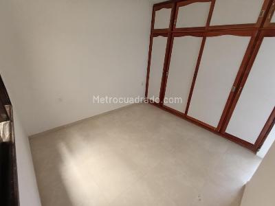 Casa de 5 alcobas en venta en Santa Elena, Cali, 320 m² · foto 14 de 20