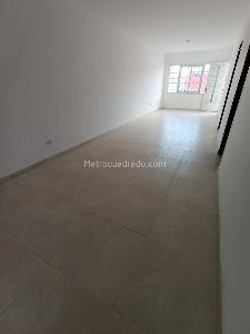 Casa de 5 alcobas en venta en Santa Elena, Cali, 320 m² · foto 4 de 20