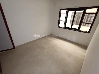Casa de 5 alcobas en venta en Santa Elena, Cali, 320 m² · foto 5 de 20