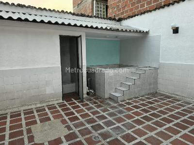 Casa de 4 alcobas en venta en Bretaña, Cali, 260 m² · foto 19 de 20