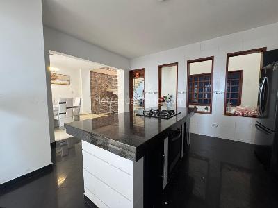 Casa de 5 alcobas en arriendo en Las Mercedes, Palmira, 460 m² · foto 3 de 20