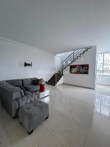 Casa de 5 alcobas en arriendo en Las Mercedes, Palmira, 460 m² · foto 4 de 20