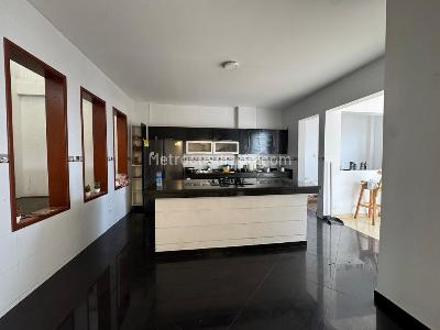 Casa de 5 alcobas en arriendo en Las Mercedes, Palmira, 460 m² · foto 5 de 20