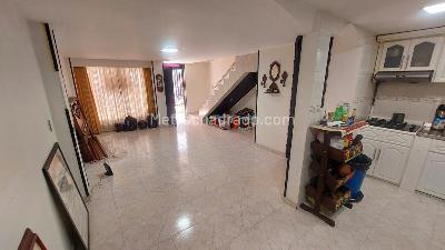 Casa de 3 alcobas en venta en Villa Del Prado, Cali, 133 m² · foto 2 de 13