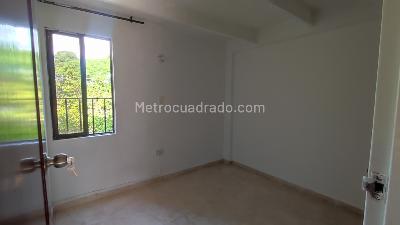 Apartamento de 3 alcobas en venta en Bosques Del Limonar, Cali, 65 m² · foto 3 de 8