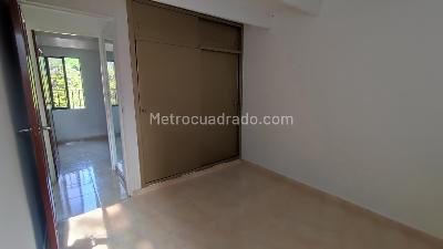 Apartamento de 3 alcobas en venta en Bosques Del Limonar, Cali, 65 m² · foto 4 de 8