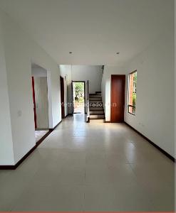 Casa de 3 alcobas en venta en Pance, Cali, 182 m² · foto 2 de 15
