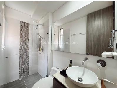 Apartamento de 3 alcobas en venta en Altos De Santa Isabel, Cali, 142 m² · foto 7 de 18