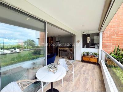 Apartamento de 3 alcobas en venta en Altos De Santa Isabel, Cali, 142 m² · foto 11 de 18