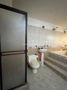 Casa de 4 alcobas en venta en Paseo De Los Almendros, Cali, 356 m² · foto 16 de 20