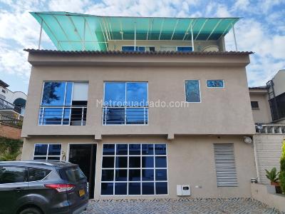 Casa de 4 alcobas en venta en La Hacienda, Cali, 318 m² · foto 11 de 20