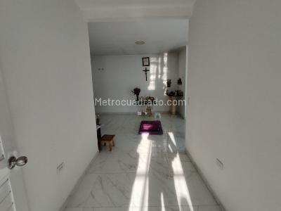 Casa de 4 alcobas en venta en La Hacienda, Cali, 318 m² · foto 19 de 20