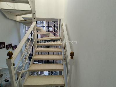Casa de 4 alcobas en venta en La Hacienda, Cali, 318 m² · foto 4 de 20