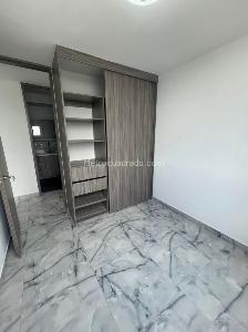 Apartamento de 3 alcobas en venta en Industrial, Cali, 55 m² · foto 3 de 8
