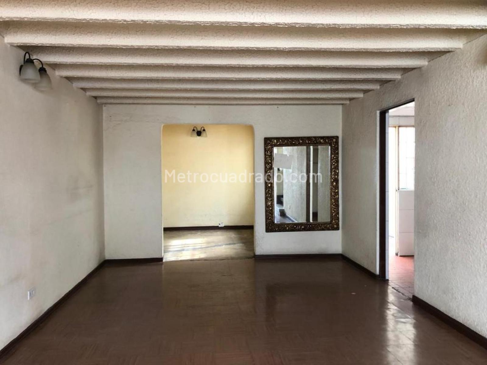 Venta de Casa en Villas de madrigal Bogotá D.C. 342M4421200