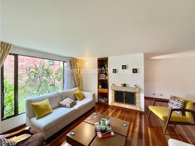 Casa en venta en Colina Campestre, Bogotá · foto 2 de 19