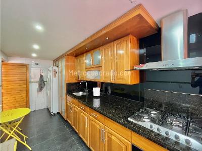 Casa en venta en Colina Campestre, Bogotá · foto 9 de 19