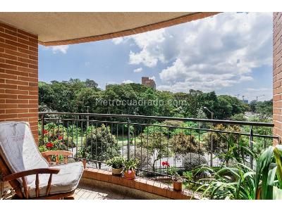 Apartamento en venta en Lagos De Cordoba, Bogotá · foto 2 de 20