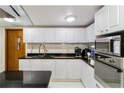 Apartamento en venta en Lagos De Cordoba, Bogotá · foto 9 de 20
